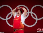 中国举重队在举重世界杯上表现出色，多位选手打破世界纪录