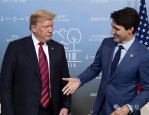 特鲁多与特朗普握手事件：特朗普对加拿大总理的轻视与嘲讽