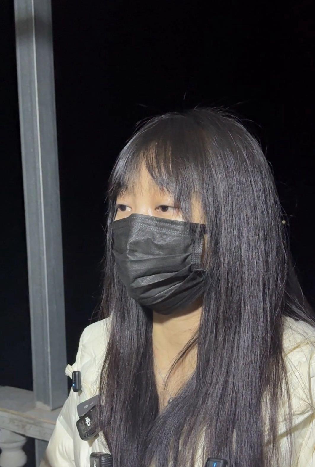 _对话“摇人按猪”走红的女孩呆呆:我捅了个很大的娄子,被大家喜欢感到受宠若惊_对话“摇人按猪”走红的女孩呆呆:我捅了个很大的娄子,被大家喜欢感到受宠若惊