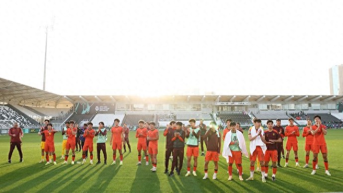 _国足vs乌兹别克斯坦_国足乌兹别克斯坦12强