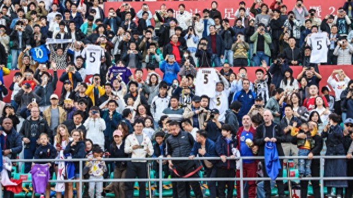 _2o丨8年公务员考试成绩名单_世界顶级边路球员