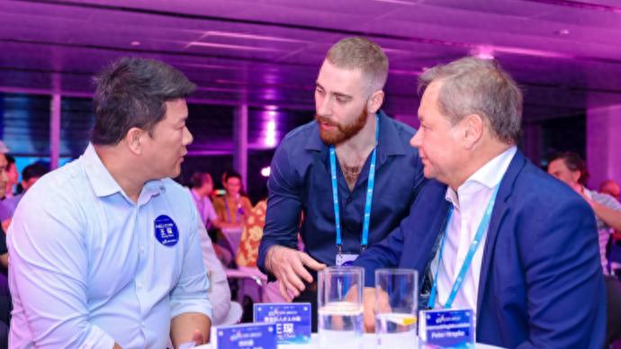 上海首次！外国人来沪创业获“硬核门票”，除了真金白银还有信任背书_上海首次！外国人来沪创业获“硬核门票”，除了真金白银还有信任背书_